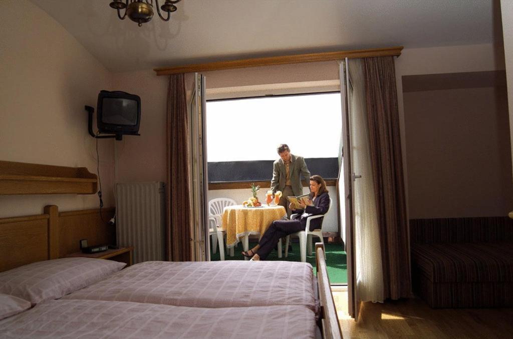 Hotel Gasthof Brüggler Radstadt Habitación foto